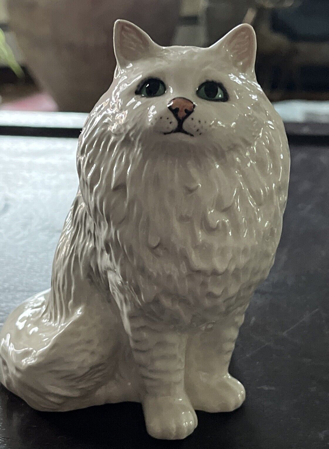 Beswick England White Persian Cat Figurine Marked 1880 5.5”