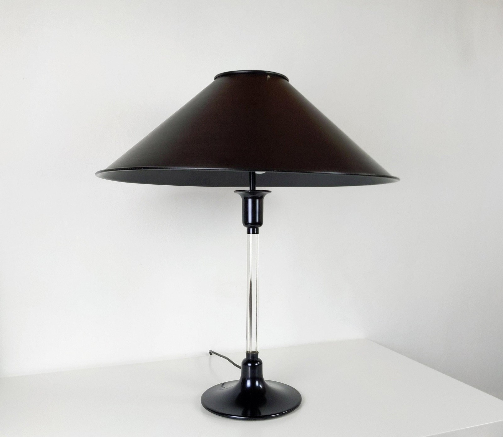Vintage 1980s ingo maurer plexola table lamp, black lacquered metal Vintage 1980s ingo maurer plexola table lamp, black lacquered metal