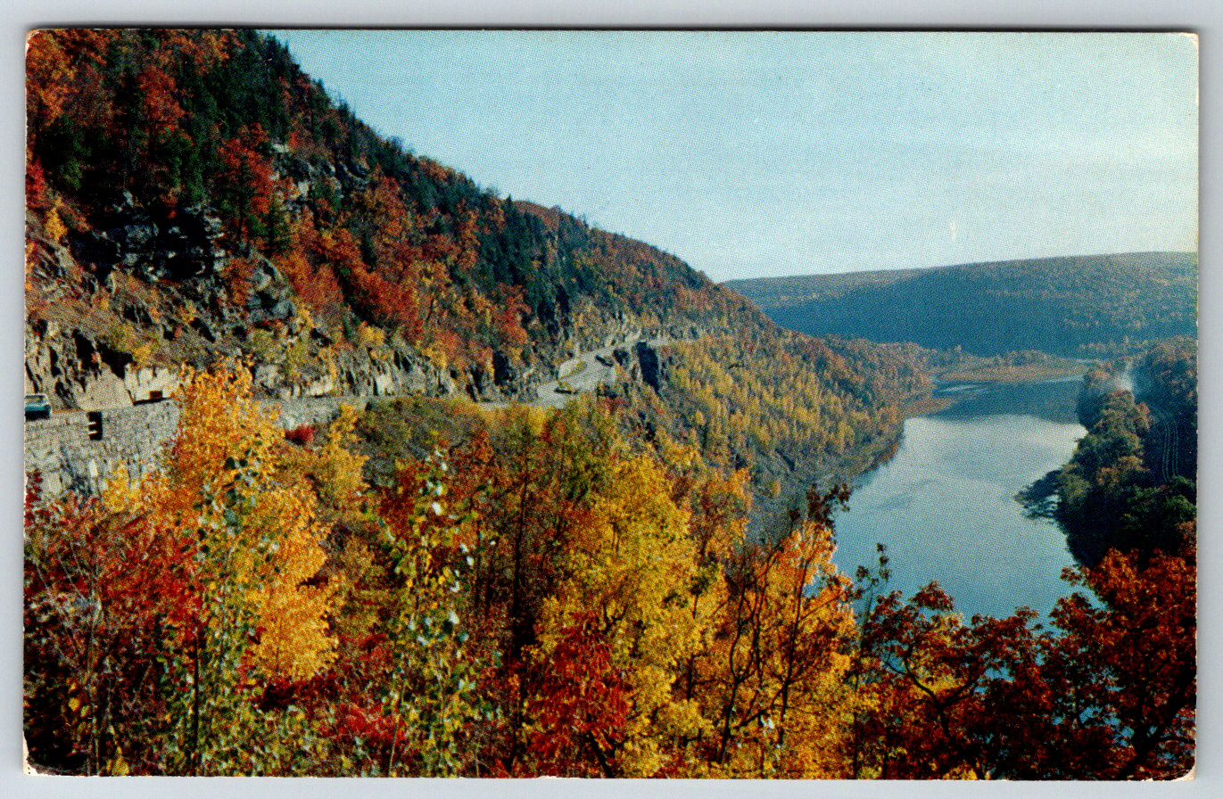 c1960s Greetings Walton New York Mountain Vistas Vintage Postcard