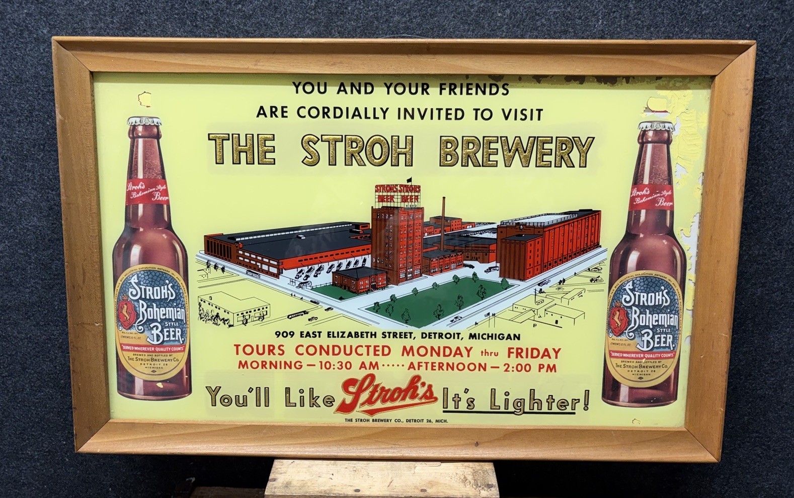 Vtg 1950s Stroh's Brewery Tour Beer ROG Glass Advertising Sign 20.5” Detroit MI