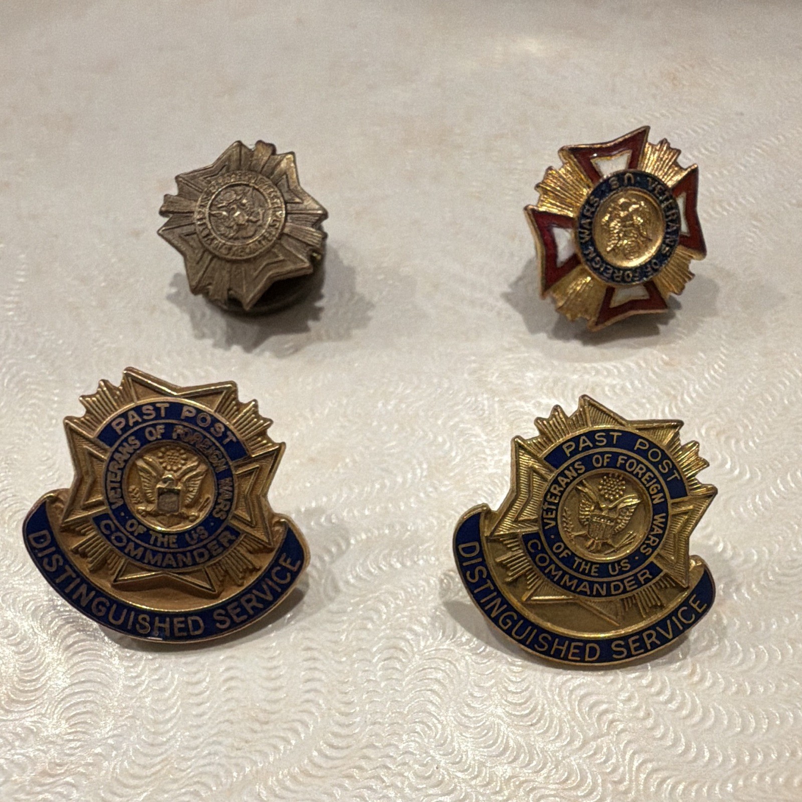 Vintage VFW Past Post Commander Distinguished Service Pins Veterans Lot of 4
