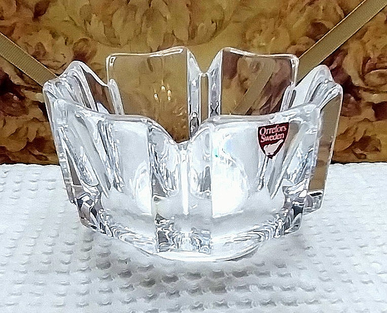 Vintage Orrefors Sweden 4.5