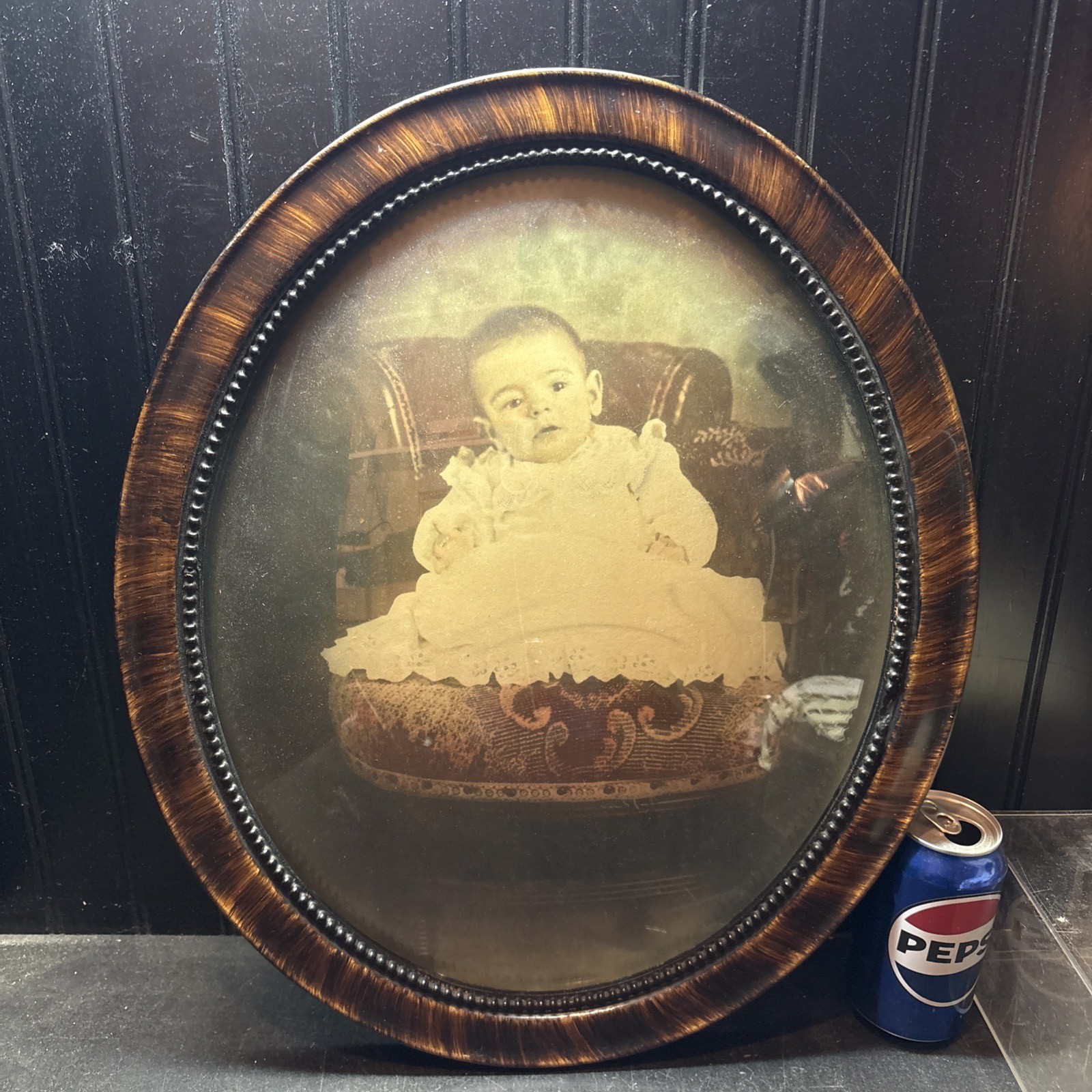 Vtg 30-40’s Convex Bubble Glass Tiger Painted Frame Oval Baby Infant Old Chair Vtg 30-40’s Convex Bubble Glass Tiger Painted Frame Oval Baby Infant Old Chair