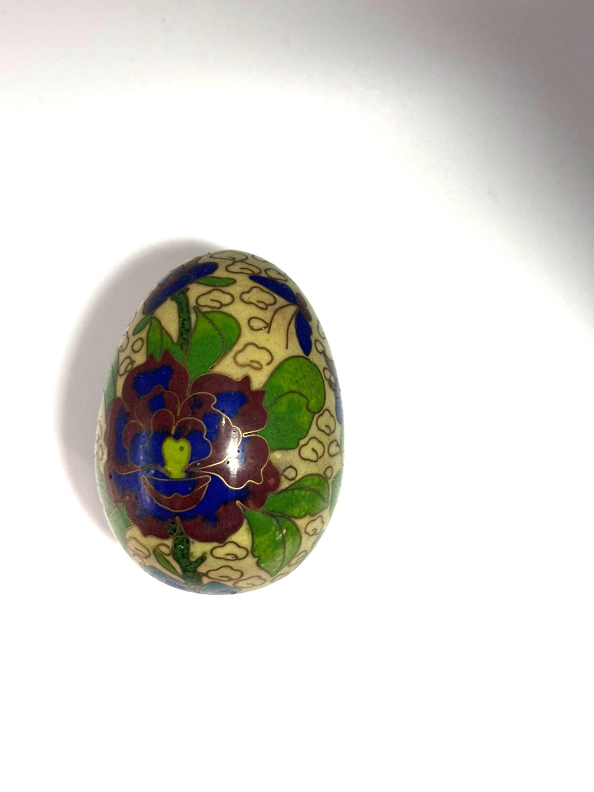 Vintage Chinese Cloisonné Enamel Decorative Egg ~ Floral & Butterfly Motif Vintage Chinese Cloisonné Enamel Decorative Egg ~ Floral & Butterfly Motif