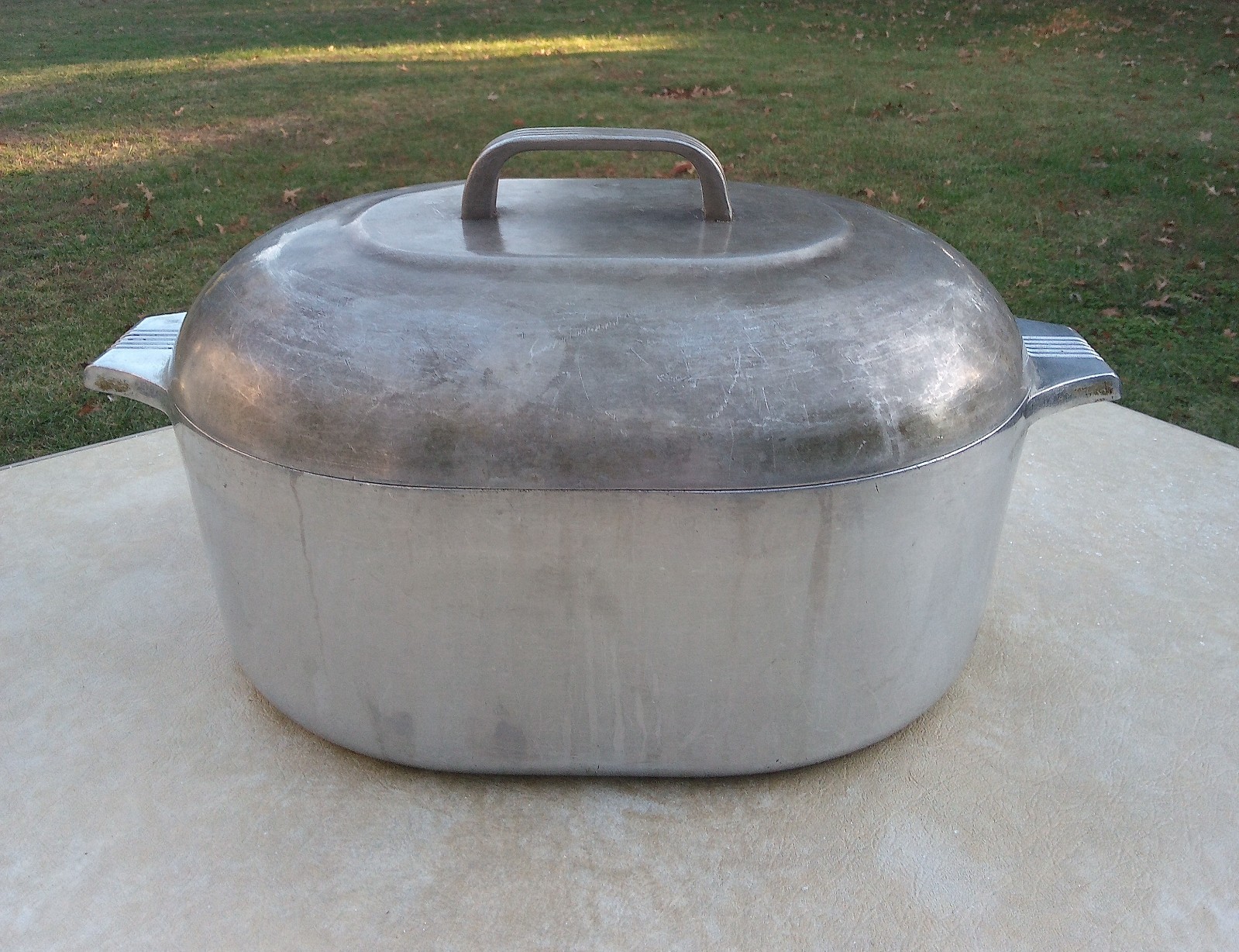 Vintage Wagner Ware Sidney-O Magnalite 4265P 8 qt. Oval Roaster Dutch Oven w/Lid