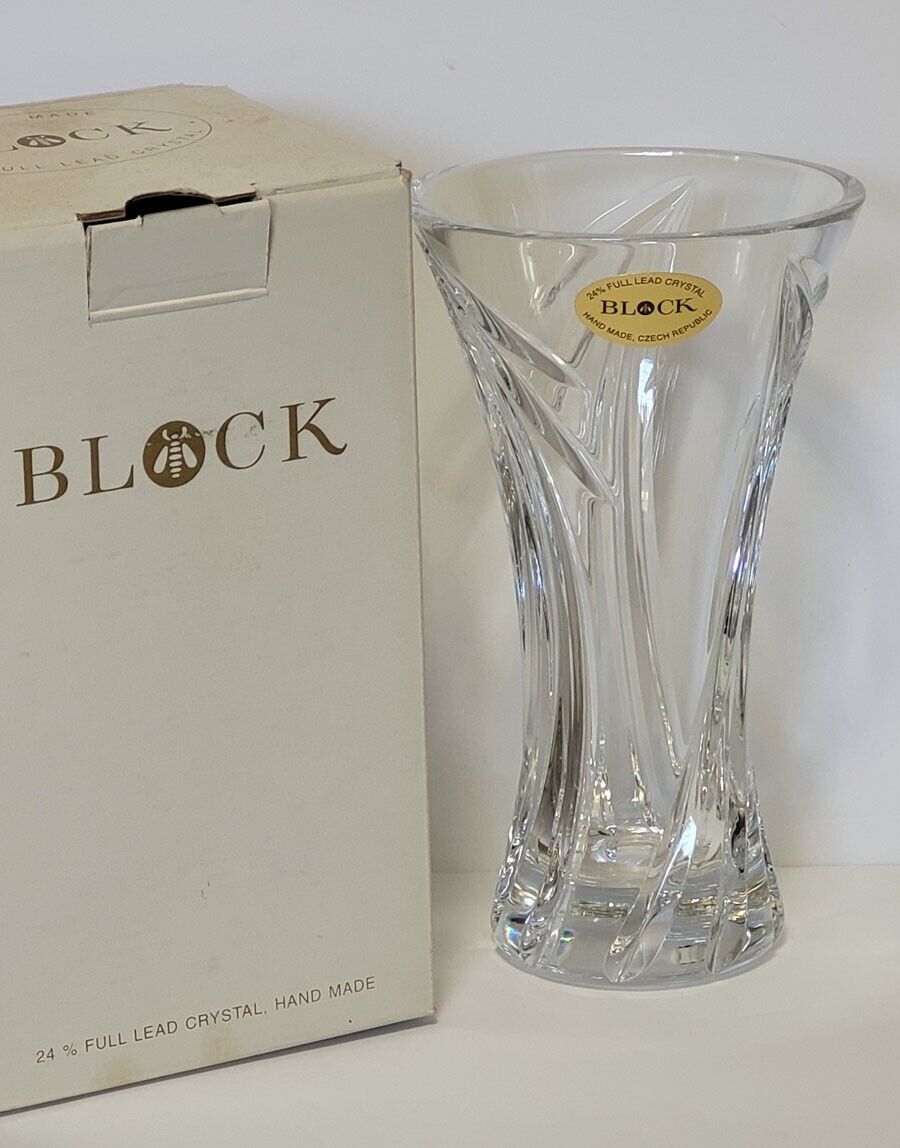 BLOCK Glass 24%  Full Lead Crystal Flair Vase  7\