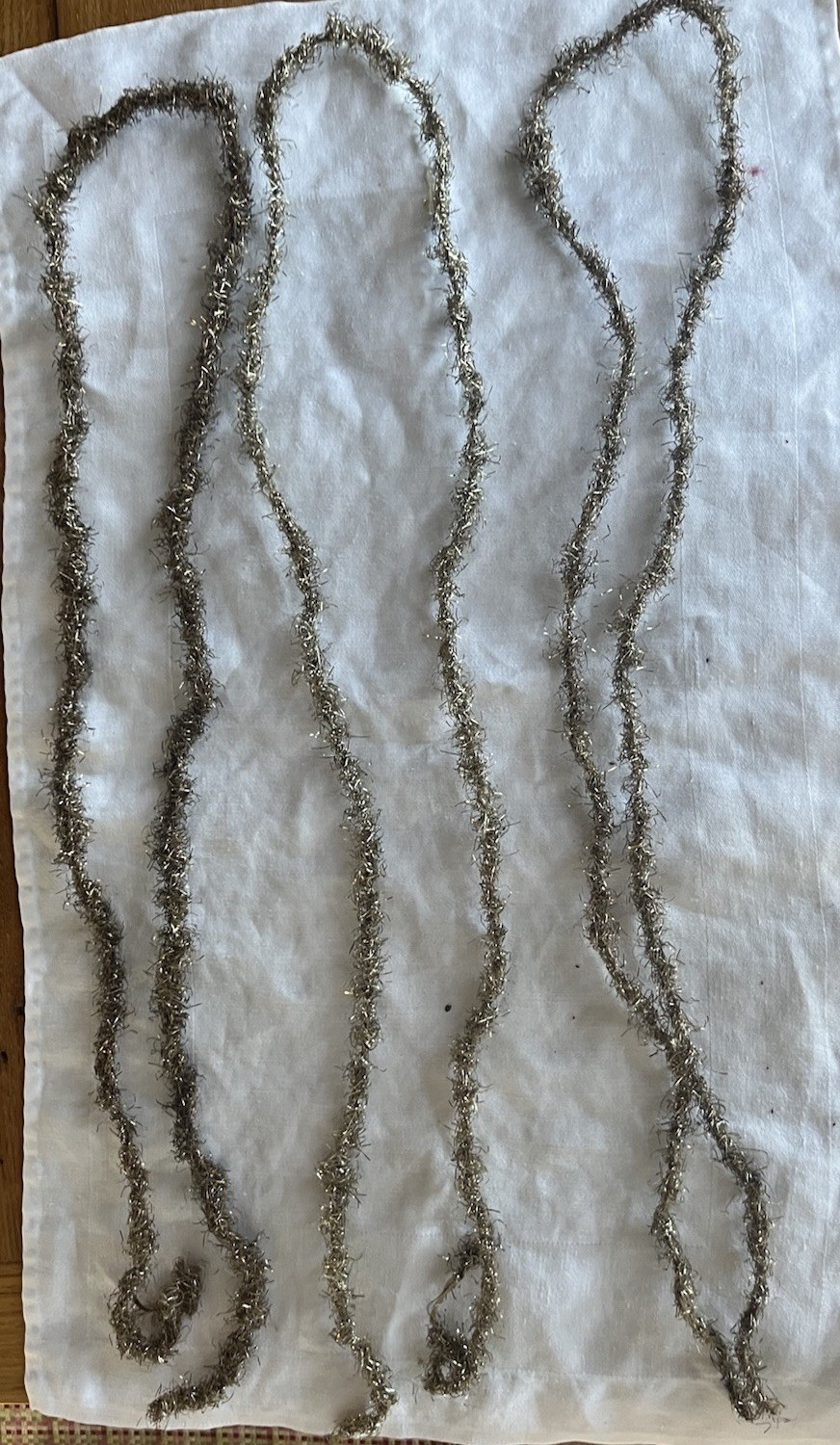 9 ft Antique Vtg Victorian Feather Tree Tinsel Garland Gold 3 Strands 36\