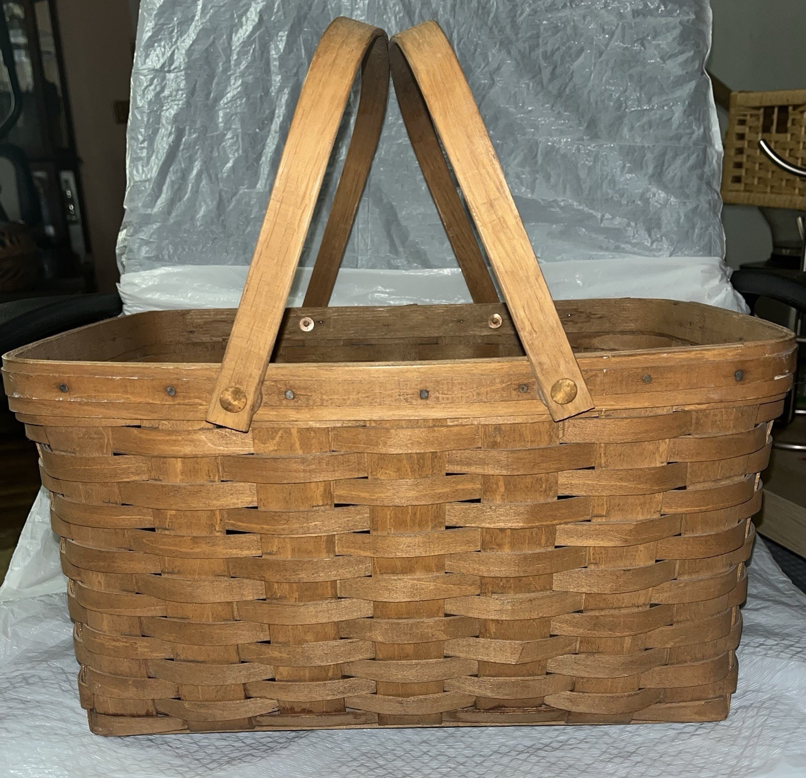 Vintage 1986 Longaberger Large Market Basket Double Swing Handles 16x11.5x9