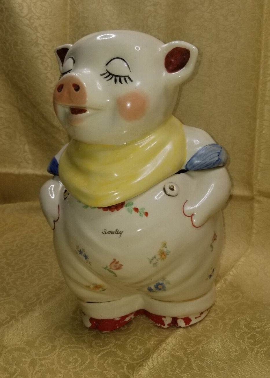 SMILEY PIG COOKIE JAR YELLOW SCARF SHAWNEE POTTERY Vintage 1940's made in USA