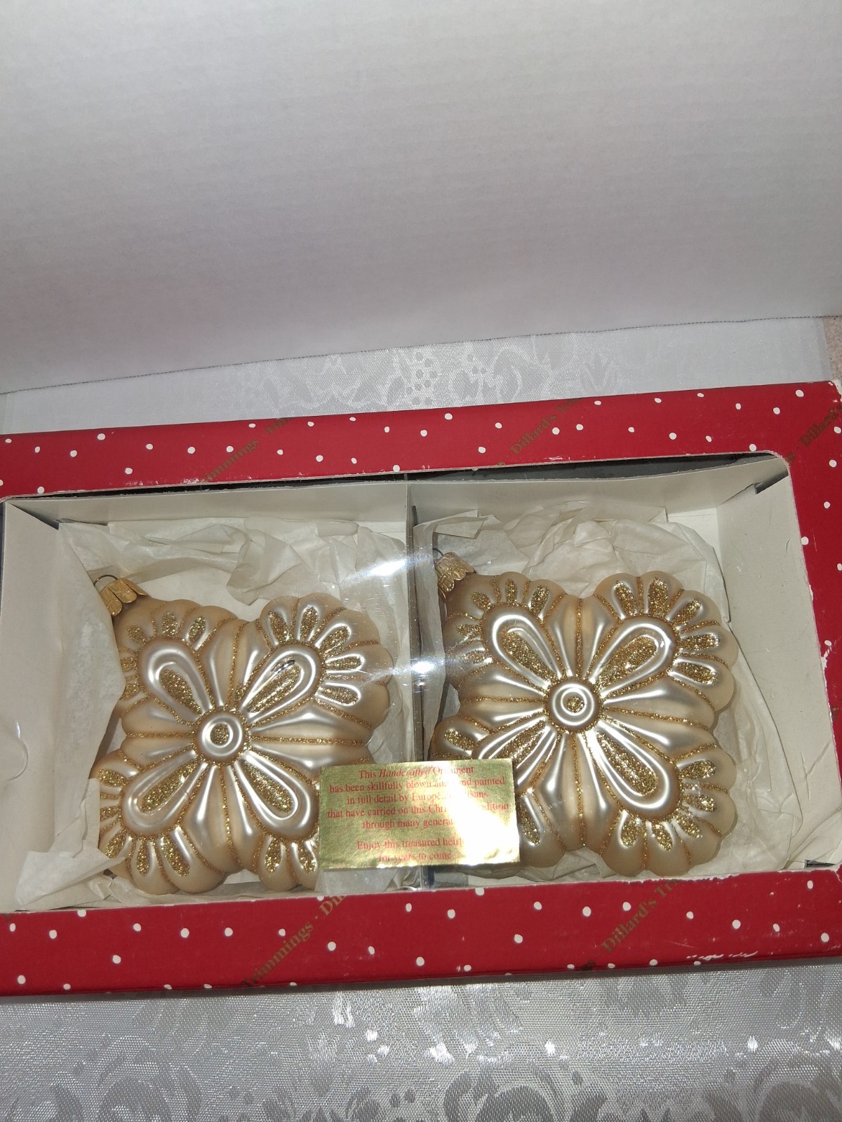 Dillard\'s Trimmings Gold Glitter Pearl Flower Czech Blown Glass Ornaments 3\