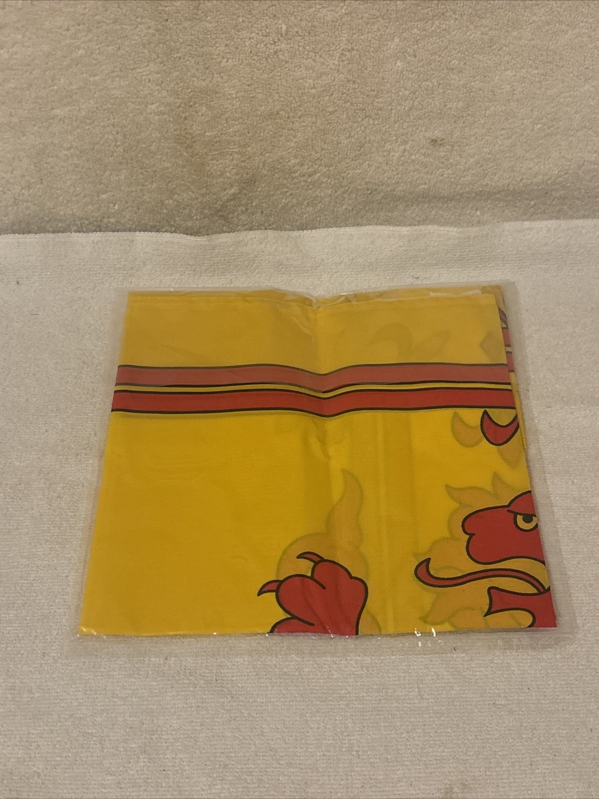 Scotland Lion Rampant Flag NYLON - NEW SEALED 