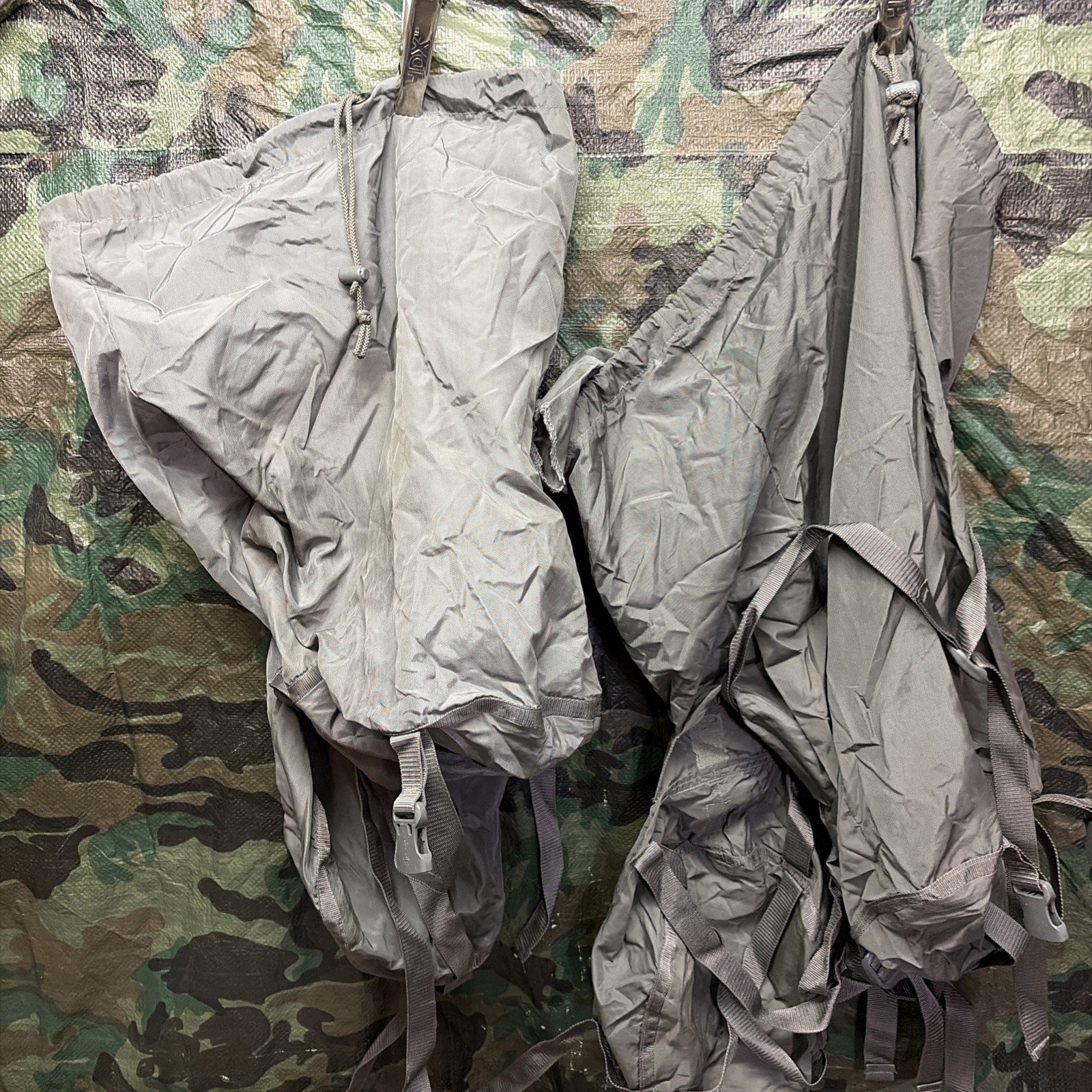 USGI 1 Large & 1 Small Compression Stuff Sack Foliage Green VGC
