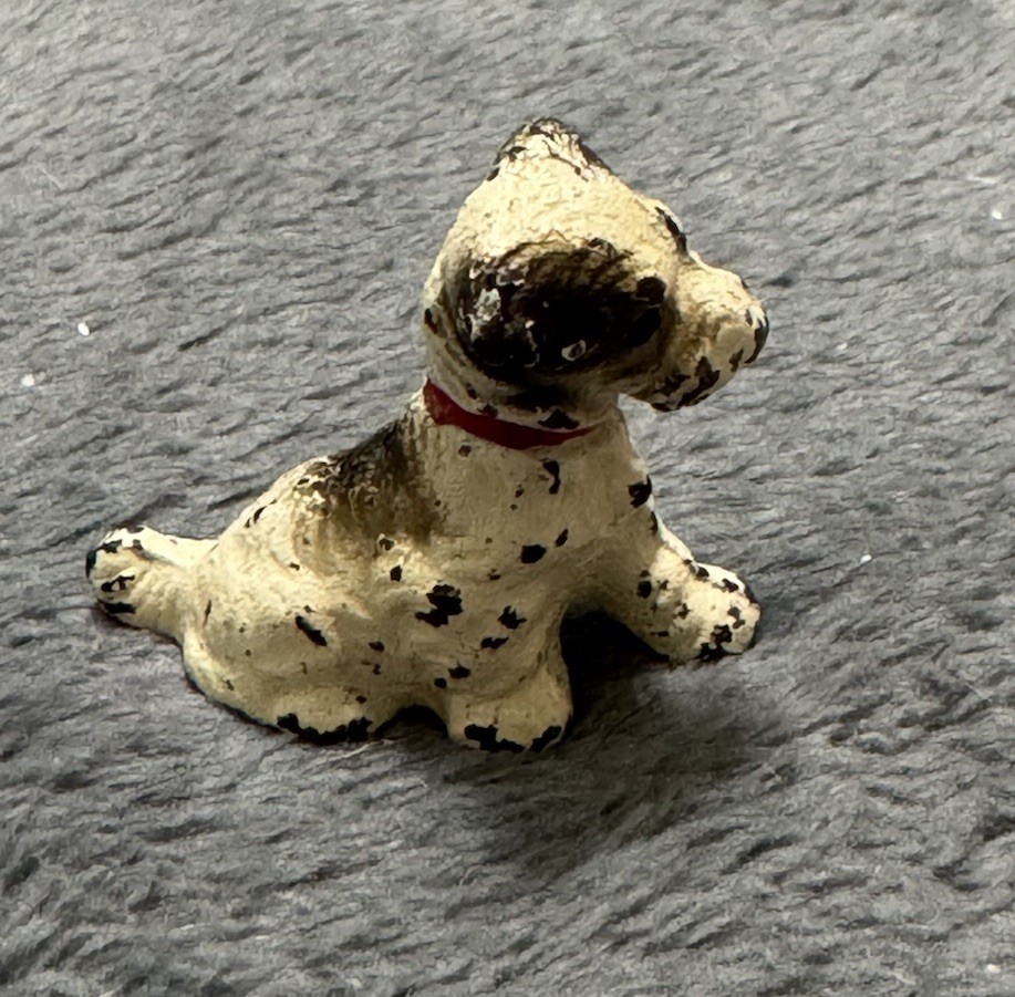Vintage Hubley Miniature Cast Iron Seated Terrier Dog Figurine 1 3/4