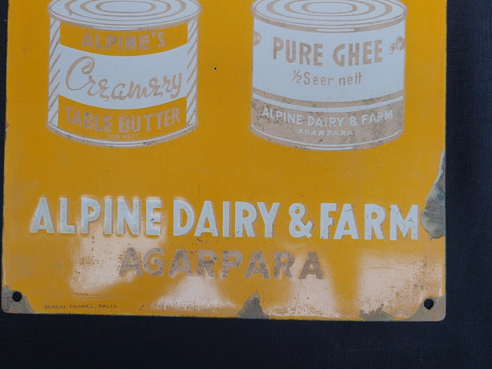 VINTAGE PORCELAIN ENAMEL SIGN ALPINE\'S CREAMERY BUTTER & GHEE DAIRY & FARM 1940