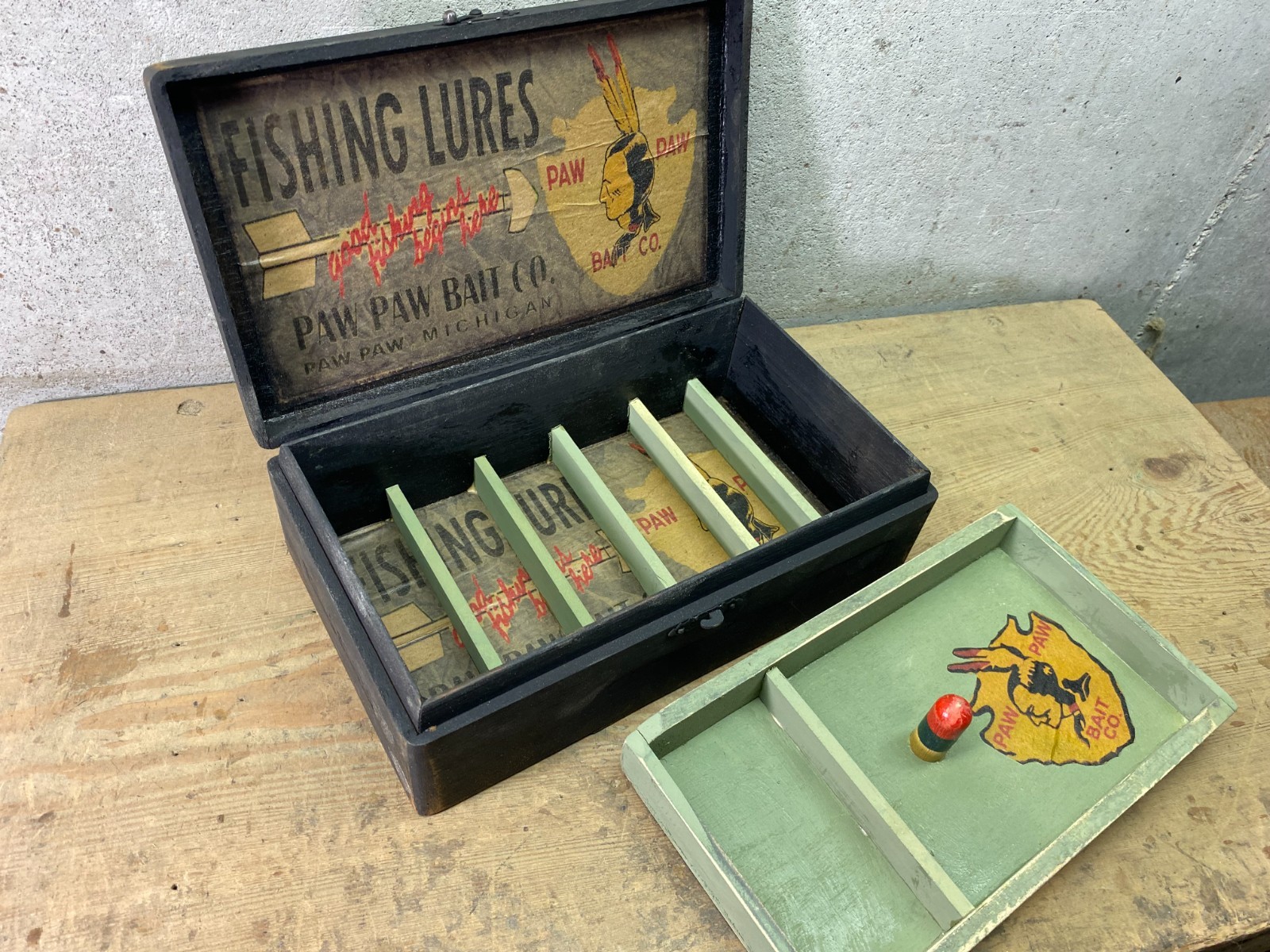 Paw Paw Cigar Box Fishing Lure Bench Tackle Wood Box Paw Paw Cigar Box Fishing Lure Bench Tackle Wood Box