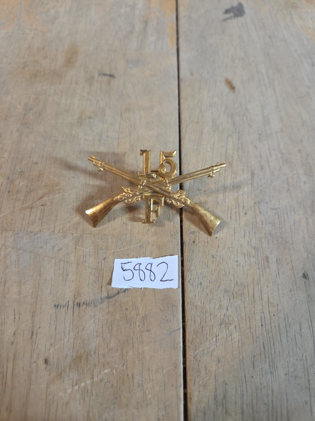 Spanish American War - WWI 15th Infantry Regiment F Company Officer Hat Badge