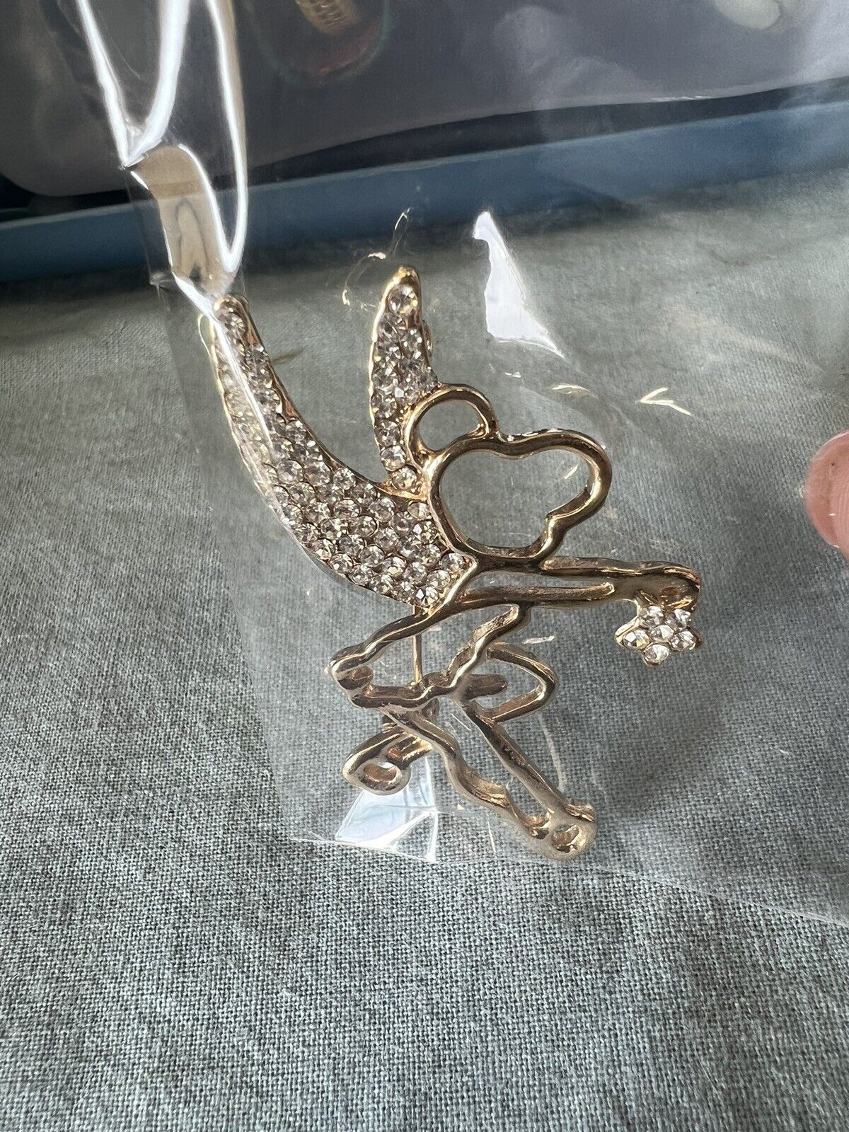 Adorable Tinker Bell Fairy Brooch