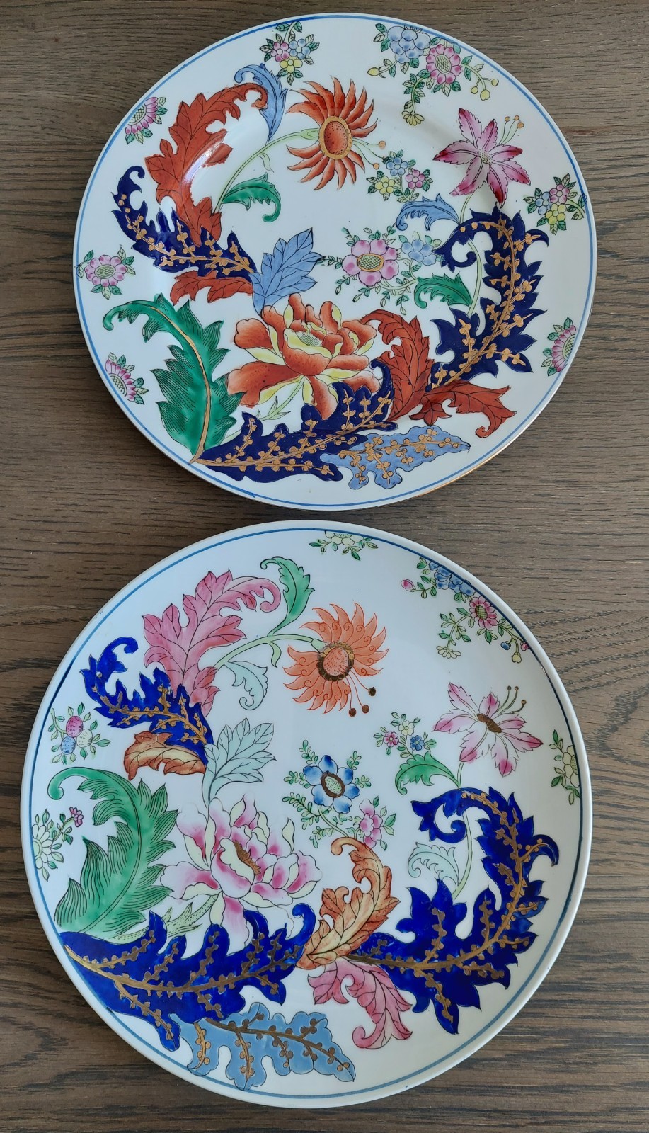 2 Vtg CPC Macau Tobacco Leaf Porcelain Plates Pair Hand Painted Chinoiserie 10\