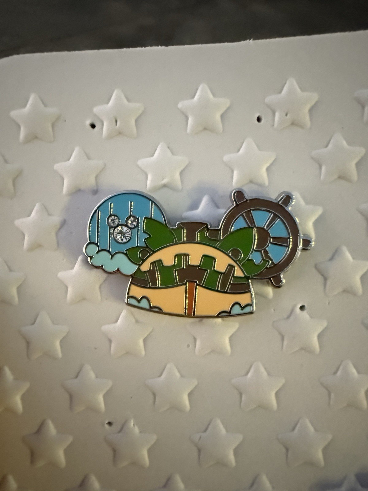 Jungle Cruise 2026 Walt Disney World wave B super chaser hidden Disney pin
