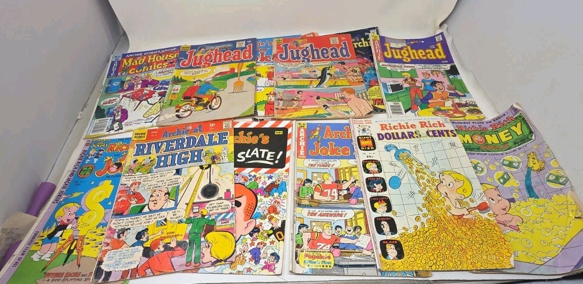 Vintage Richie Rich Comics Money & Archie, Jughead & More Lot Of  13 Read 📚 