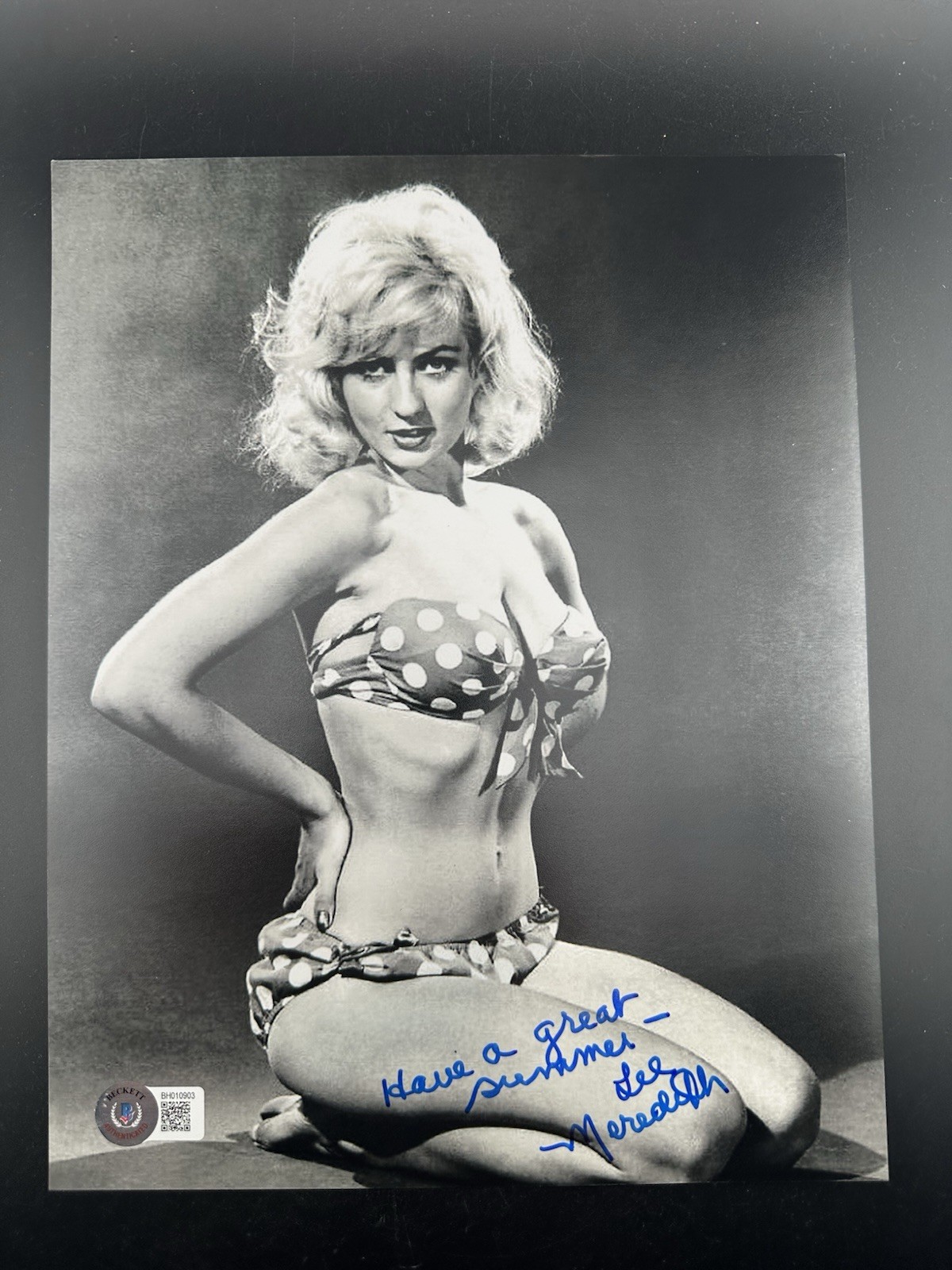 Lee Meredith Signed 8x10 B&W Photo AUTO BAS COA Inscribed “Have A Great Summer”