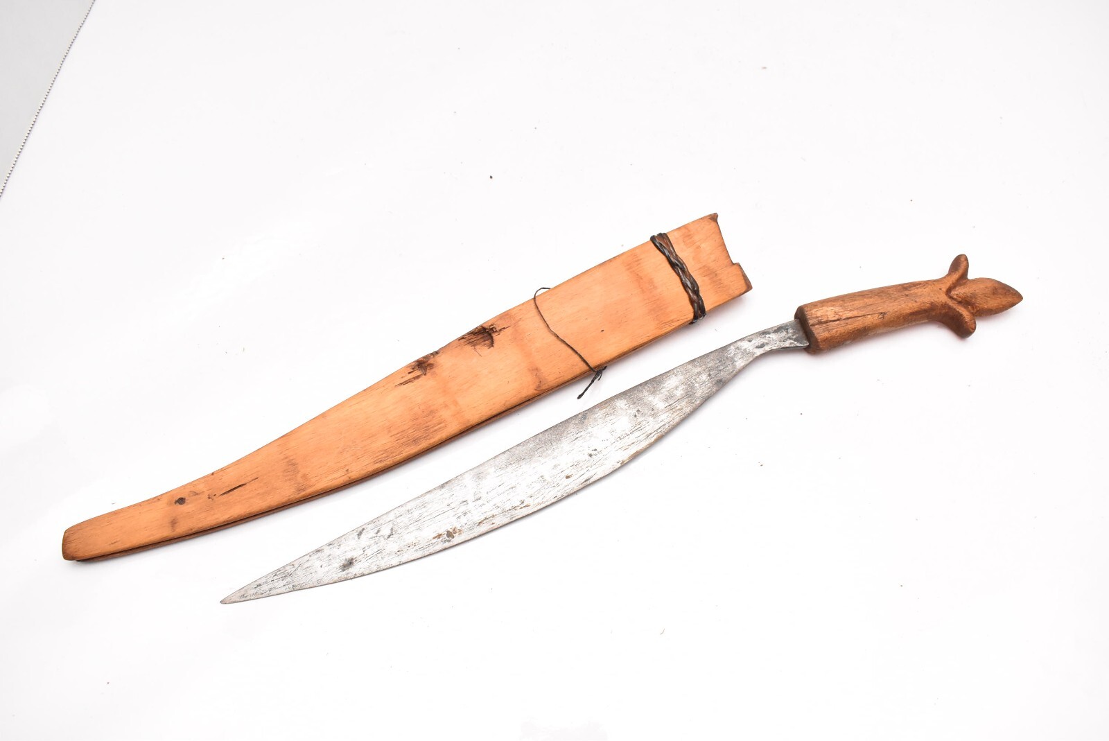 Vintage WWII Filipino Philippines Palang Bolo Knife/Sword Wood Sheath 16\