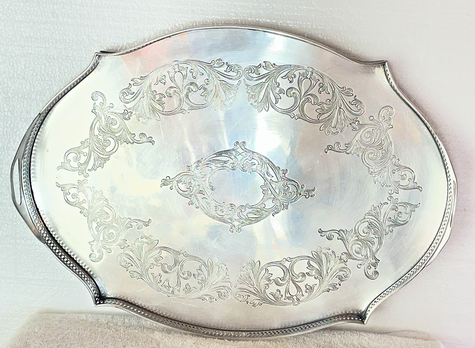 ANTIQUE VICTORIAN ENGLISH SILVER PLATE 17\