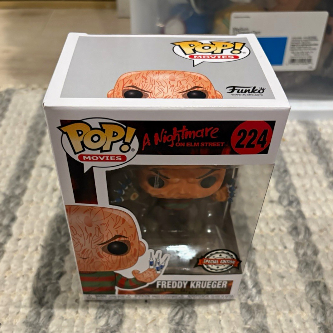 Funko Pop A Nightmare on Elm Street Freddy Krueger (Syringe fingers) #224