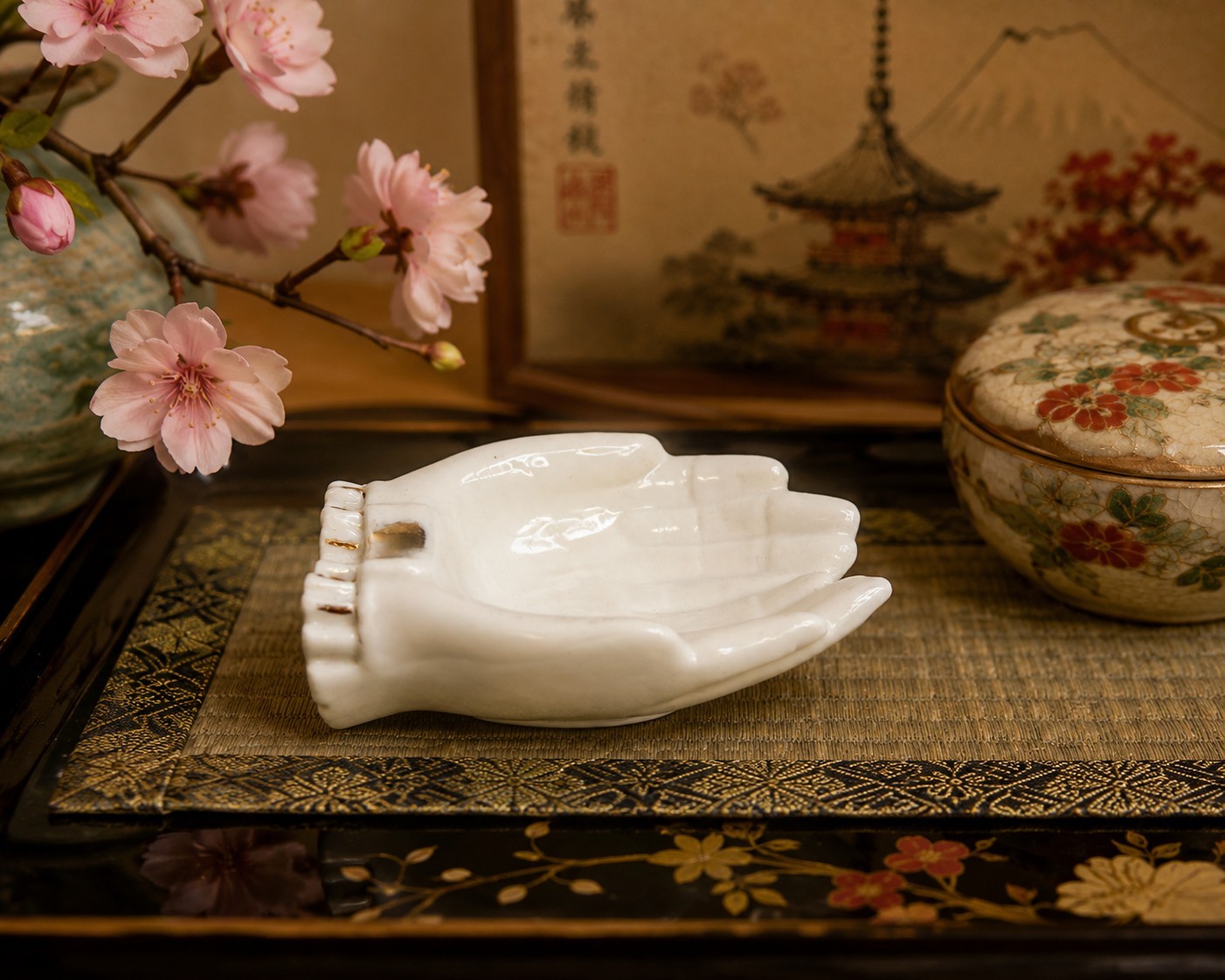 VTG 1950s Japanese Porcelain Offering Hands Ring Holder Ashtray Trinket Dish 