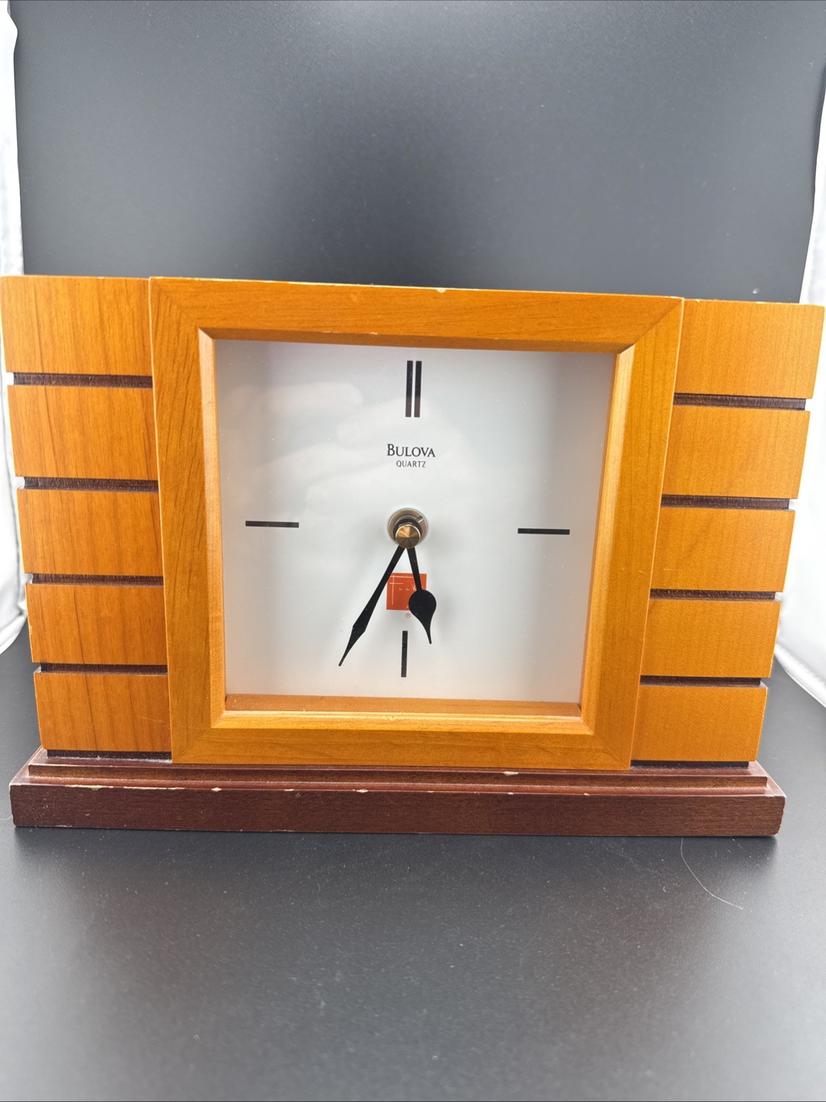 Bulova Mantel Clock, Frank Lloyd Wright Usonian II Design B1859 Works