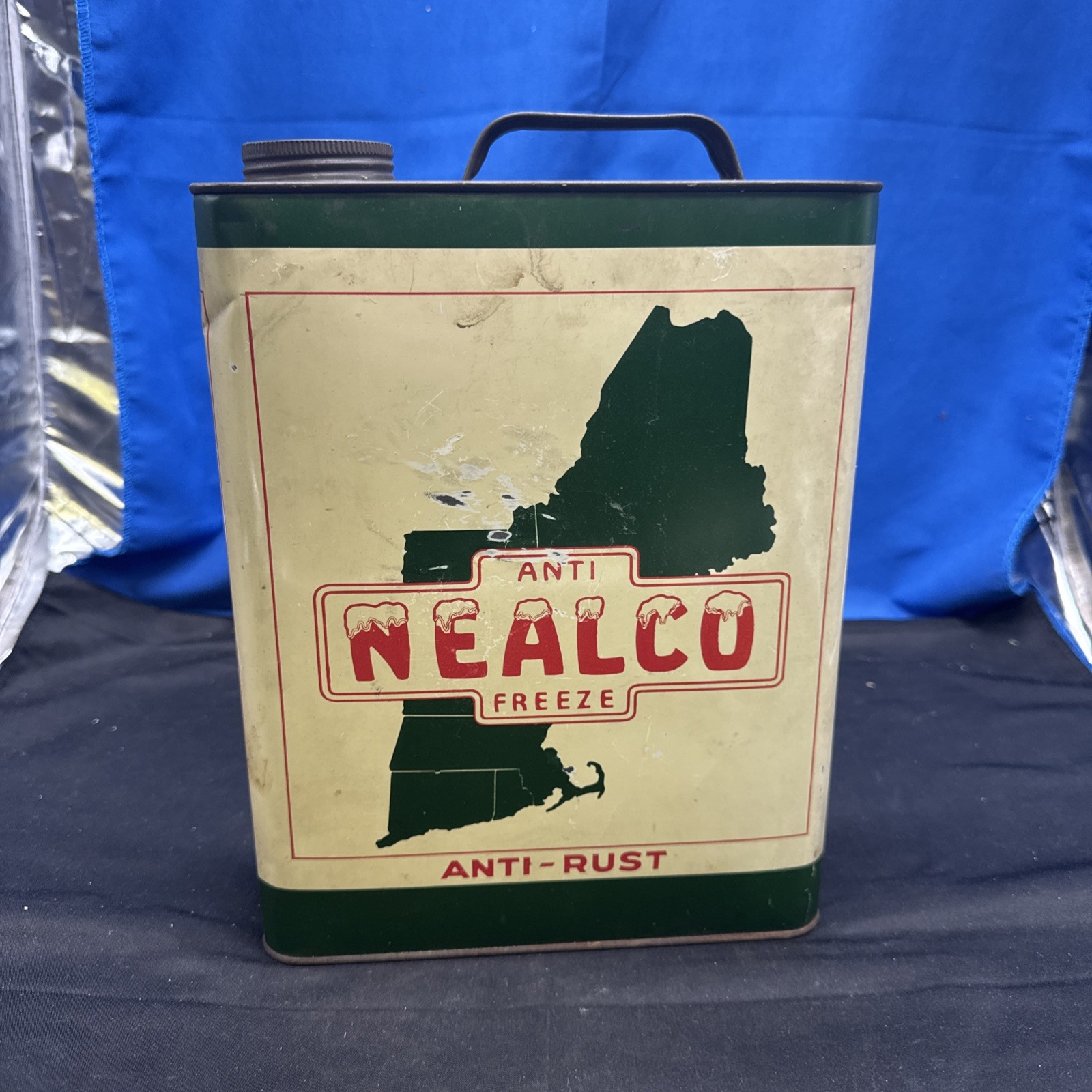 VTG 30S NEALCO NEW ENGLAND ALCOHOL CO. ANTI FREEZE 1 GALLON OIL CAN EVERETT MA