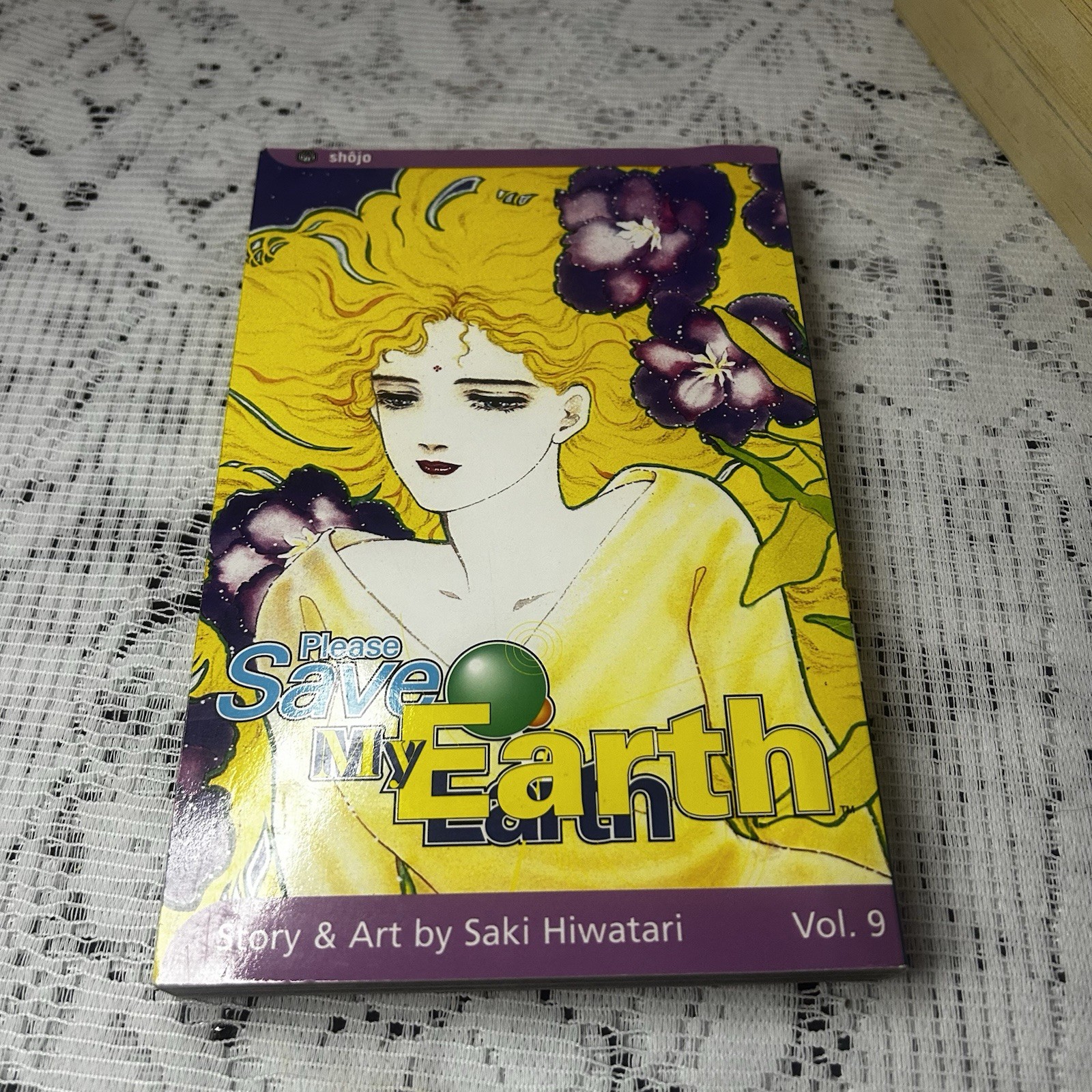 Viz Media \'Please Save My Earth\' Manga Saki Hiwatari, Volume 9