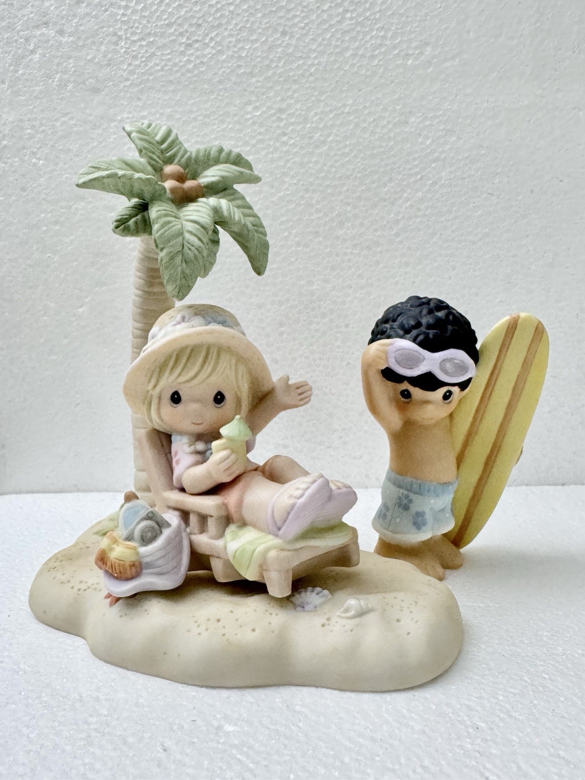Precious Moments SIGNED “Aloha Aina” Hawaii Exclusive VERY RARE Precious Moments SIGNED “Aloha Aina” Hawaii Exclusive VERY RARE