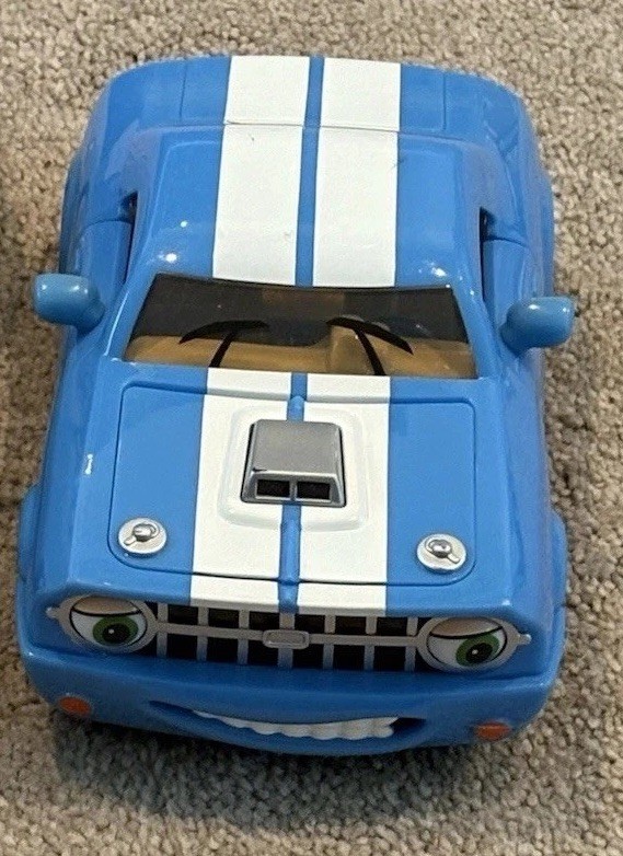 Vintage 2009 The Chevron Cars Collectible Toy Moe Muscle Car No. 43 USED