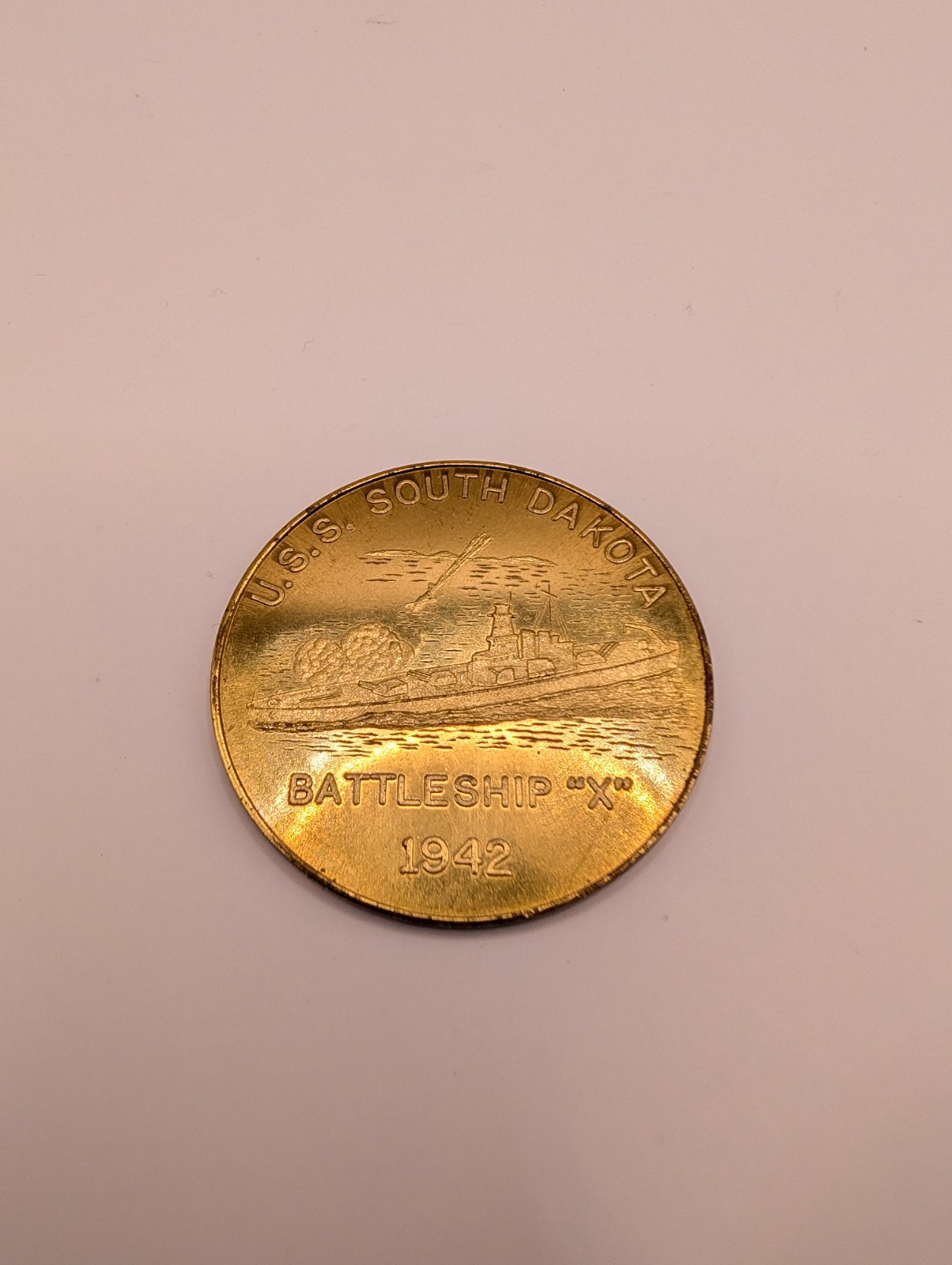 Vtg Undated Gilt Token/Challenge Coin USS South Dakota Battleship