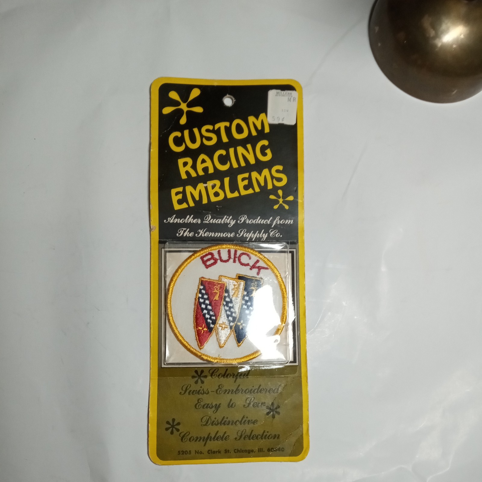 1960\'s Crest GM Buick Motor Car Co Cloth Patch Serviceman Fabric Used New box