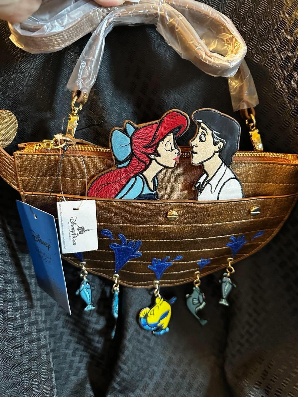 Disney Danielle Nicole Kiss The Girl Little Mermaid Ariel Crossbody Bag *RARE* Disney Danielle Nicole Kiss The Girl Little Mermaid Ariel Crossbody Bag *RARE*