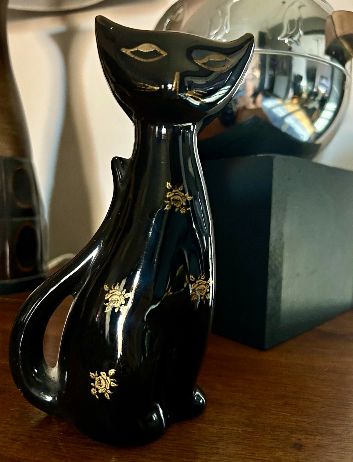 Title: Vintage Mid Century Black Ceramic Cat Bud Vase - Gold Chintz Rose Kitty