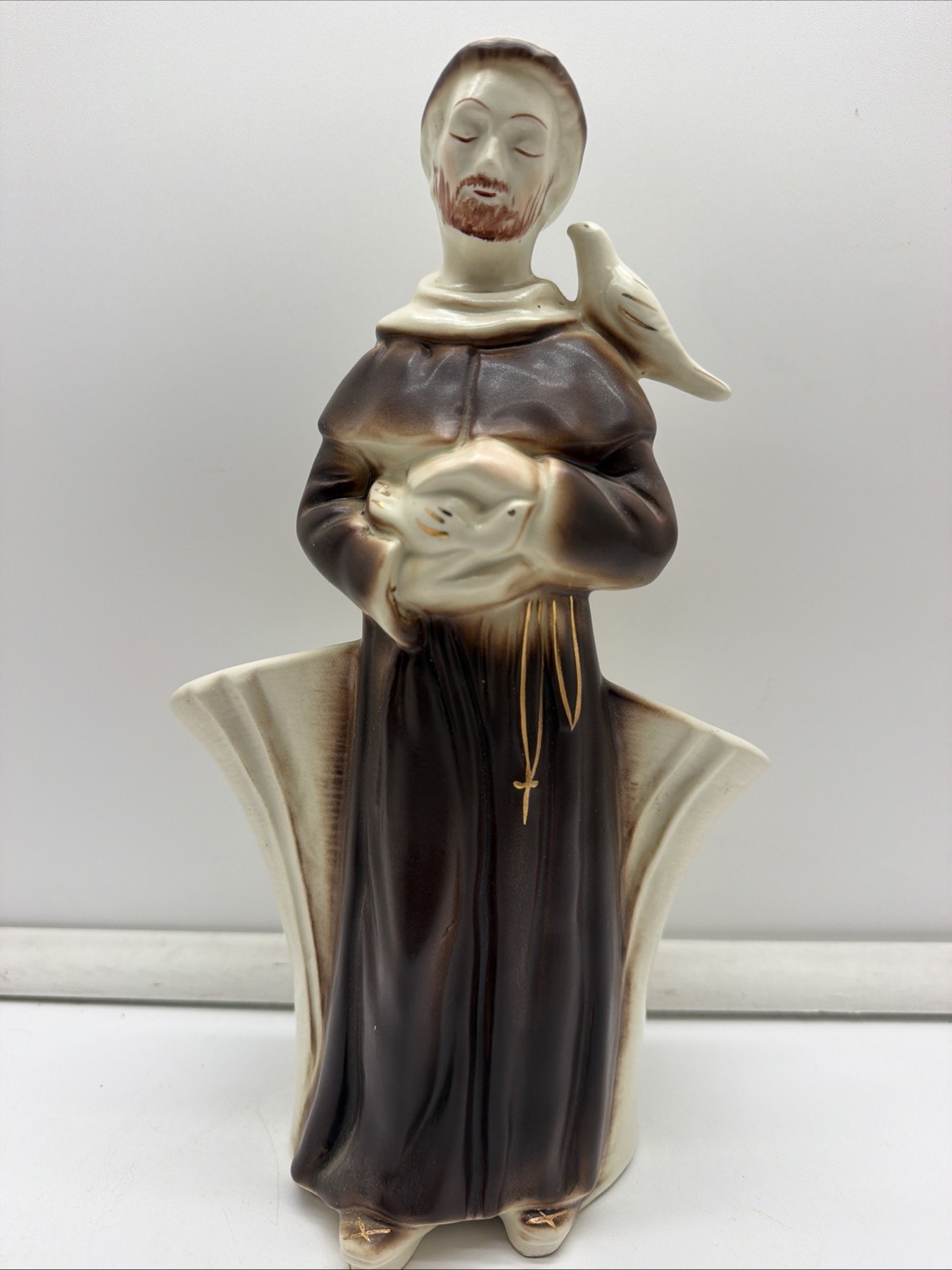 Vintage St Francis w/Doves Figurine Statute Planter Porcelain Bisque 11\