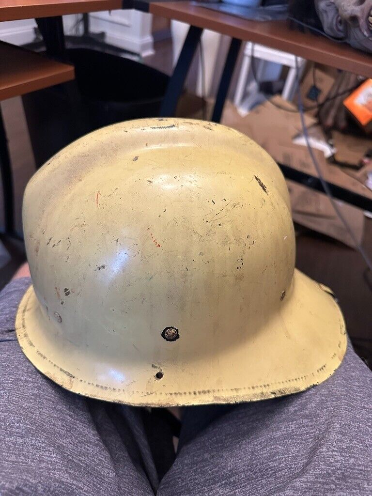 1940'S 50'S Firefighter Helmet Yellow with Liner vintage