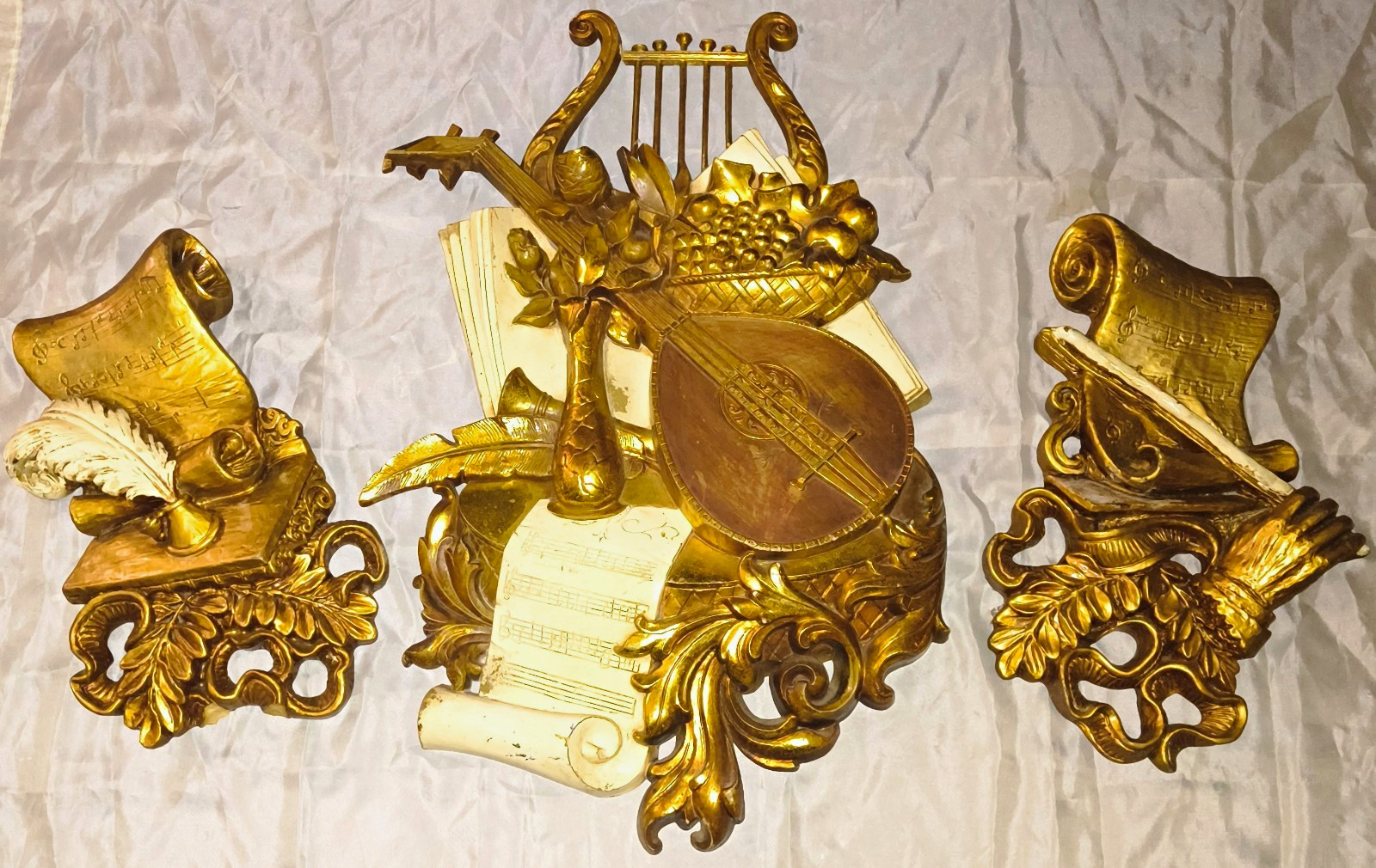 Vtg 1960s Mid Century Large Syroco Irish Harp Mandolin & 2Vtg Music Wall Plaques