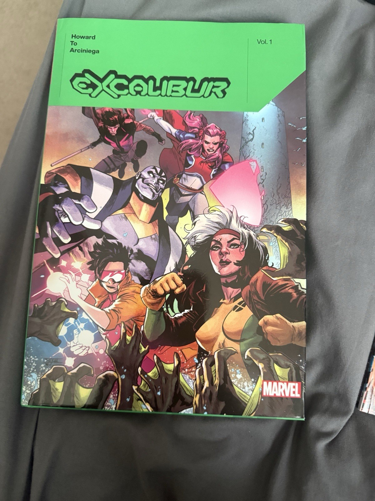 Marvel Excalibur Vol. 1 Hardcover Graphic Novel Superheroes Comic Book🟢