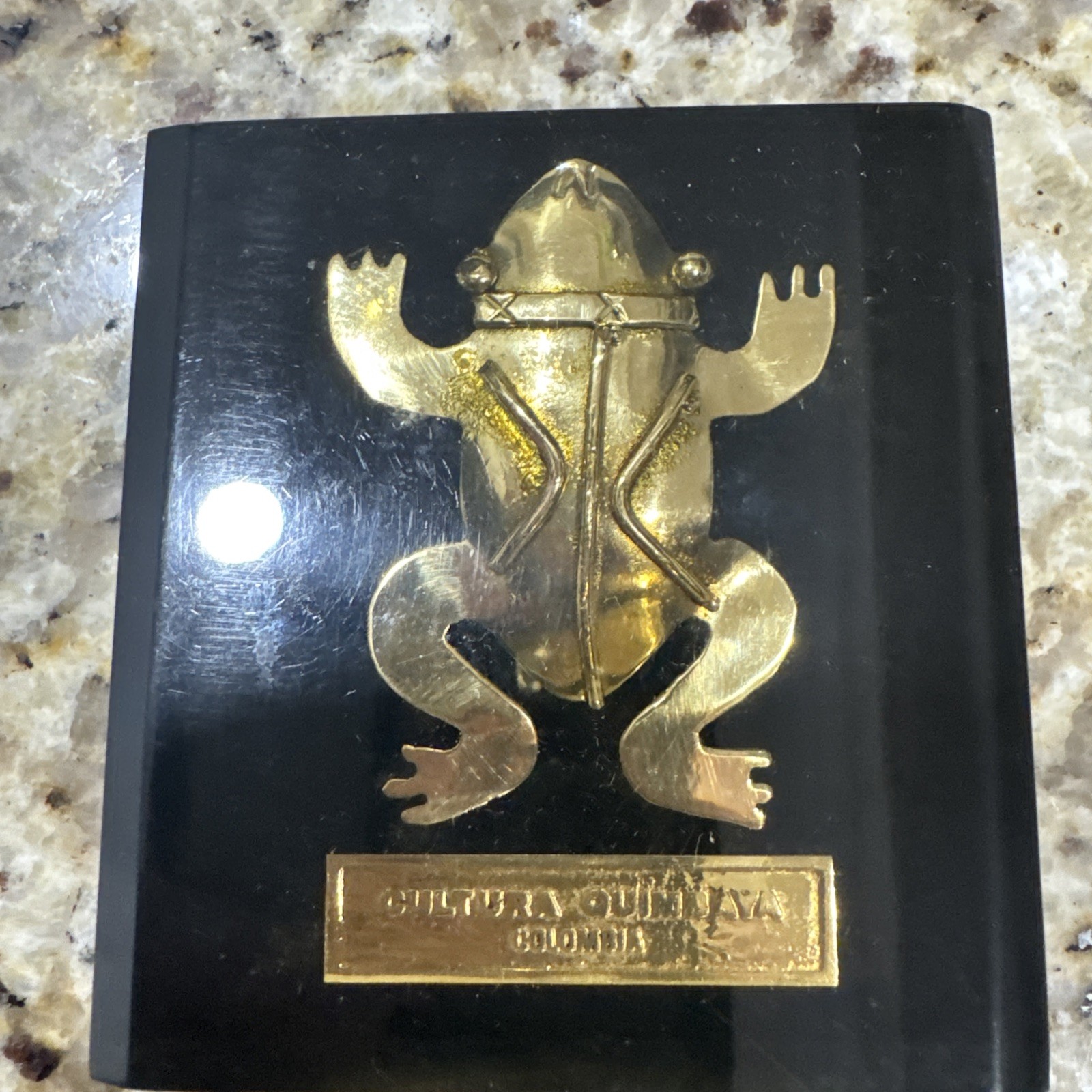 Vintage Colombian Goldsmiths Quimbaya Frog Lucite Paperweight