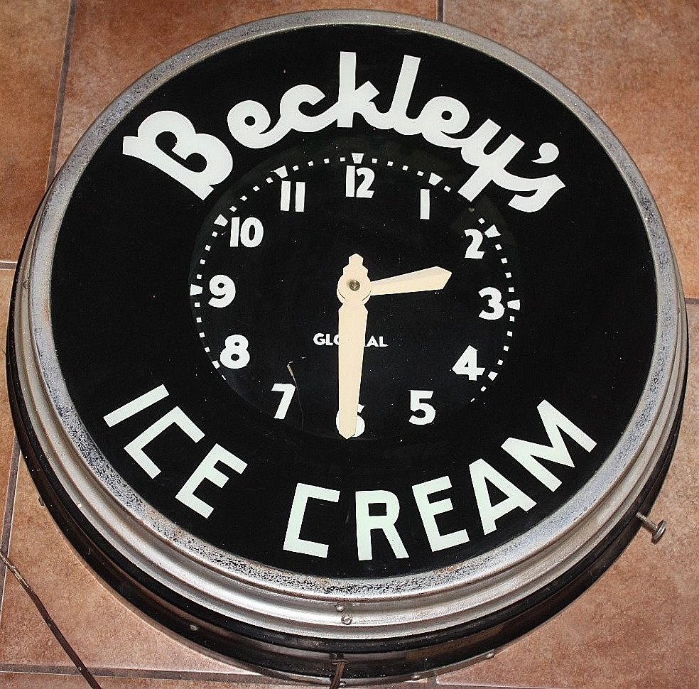 Rare Beauty BECKLEY'S ICE CREAM Glo-Dial Illuminated Advertising Wall Clock 1947