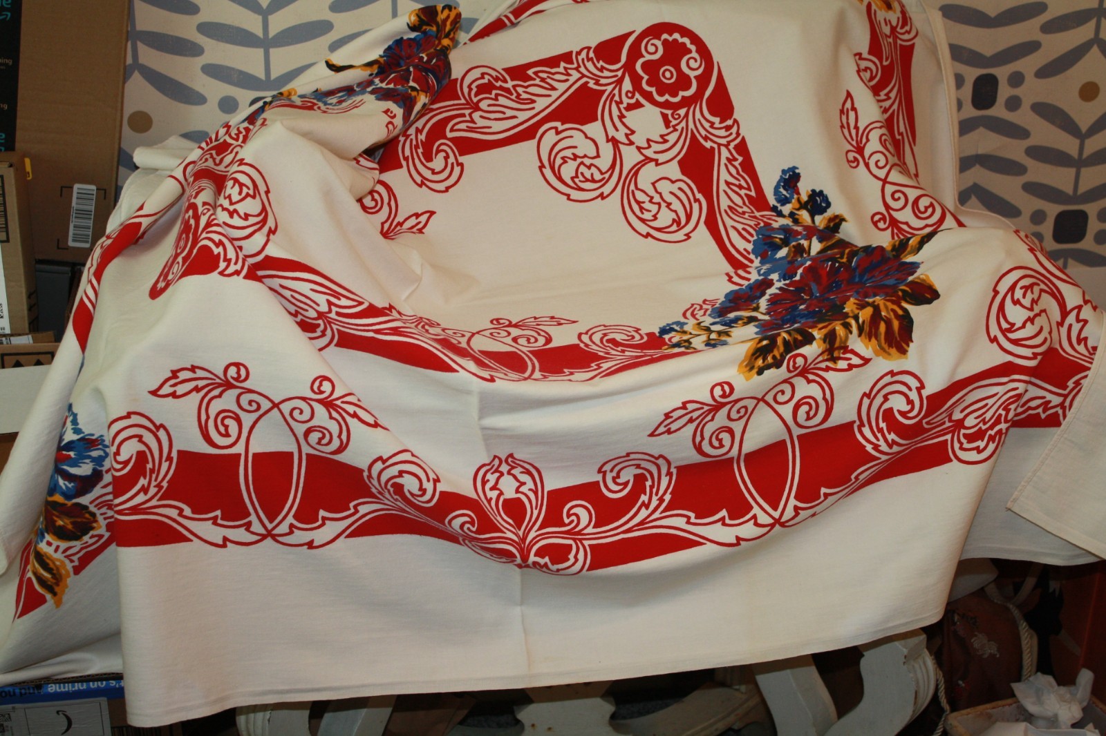 Vintage large heavy cotton floral & scroll tablecloth, 1930s/40s, excellent cond