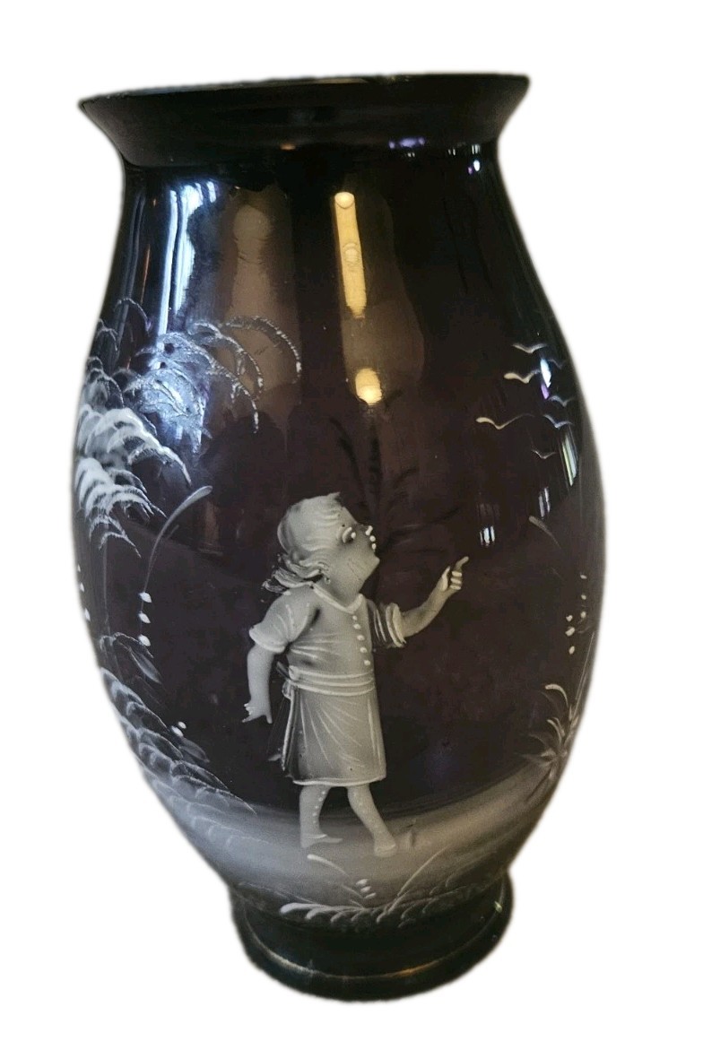 Antique Bohemian Amethyst Mary Gregory Glass Vase 6.5\ Antique Bohemian Amethyst Mary Gregory Glass Vase 6.5\