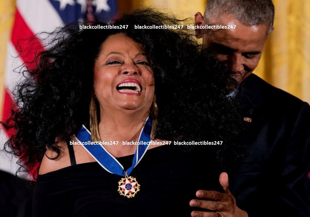 DIANA ROSS Photo 8x10 Medal of Freedom Award President Barack Obama USA