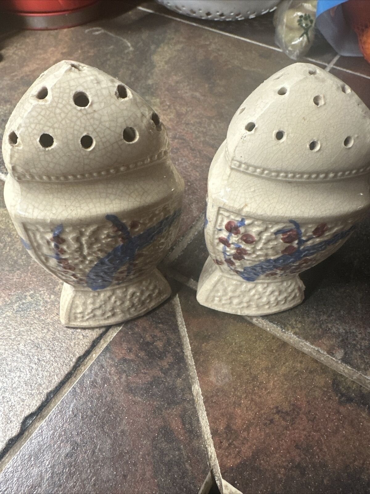 Made In Japan Ceramic Salt Pepper Shakers Vintage Floral