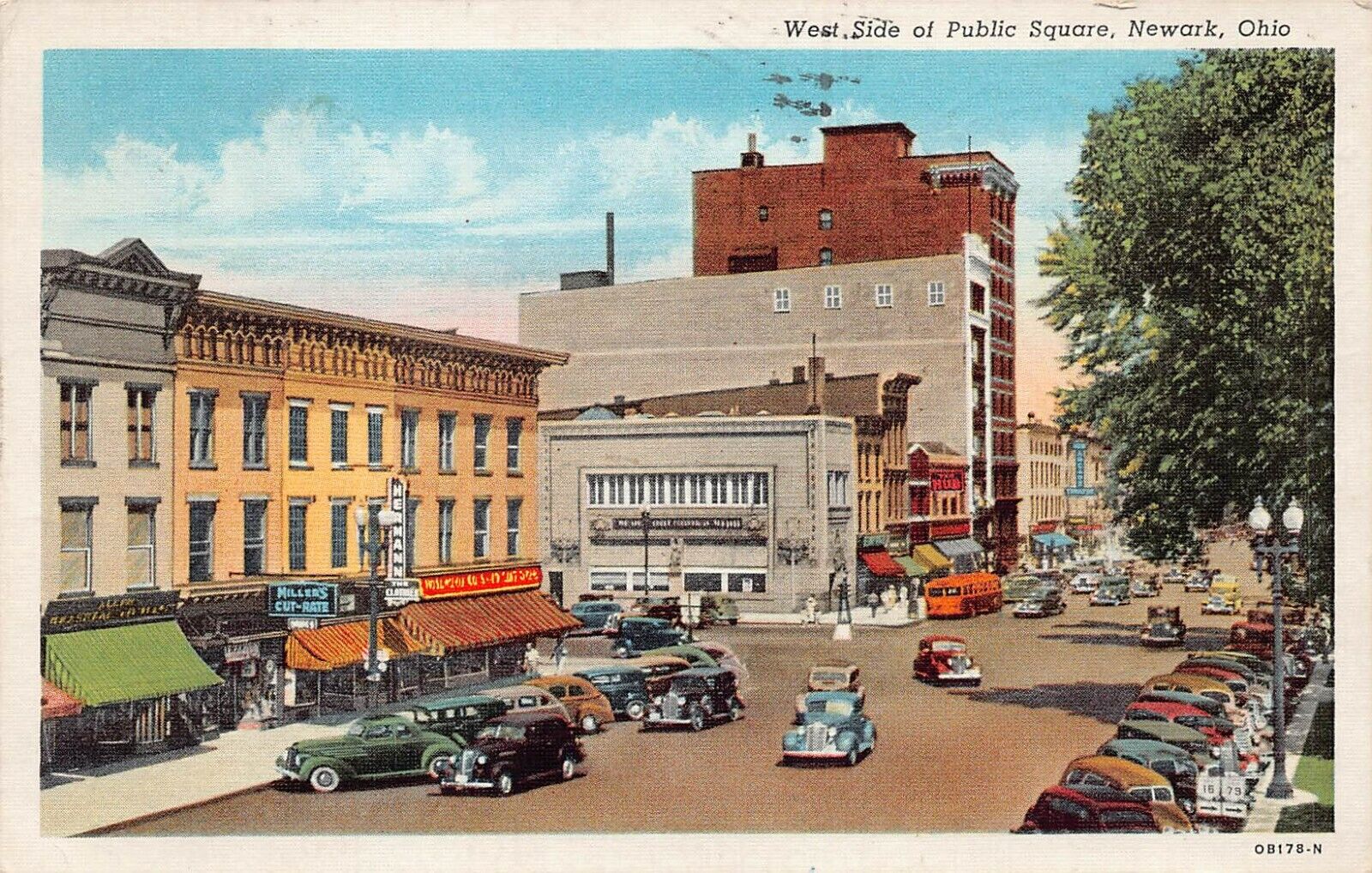 Newark OH Ohio Downtown Main Street View Cars Mall Store Vtg 1940s Postcard L1