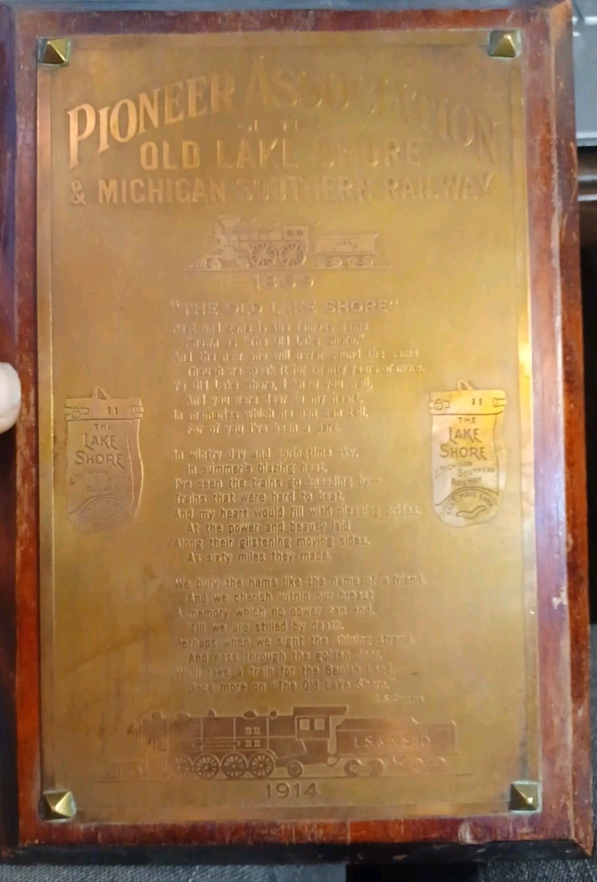 1914 Plaque Old Lake Shore & Michigan Southern Railway Brass on Wood JRR32